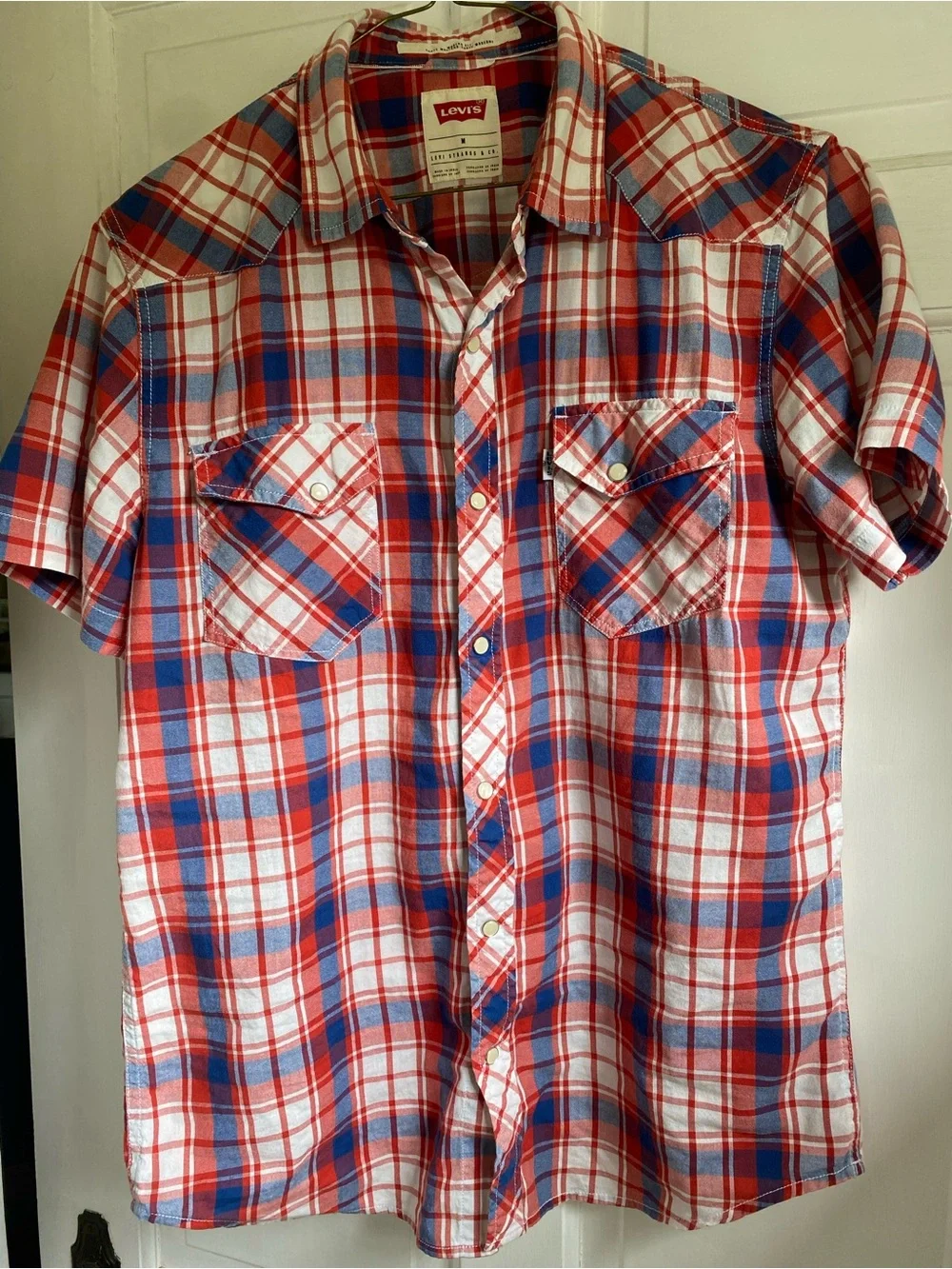 Levi's Red, White & Blue Plaid Short-Sleeve Button-Down Shirt